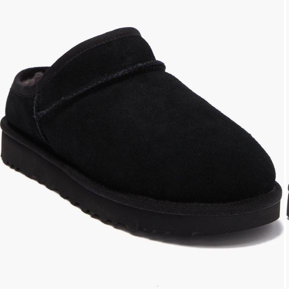 UGG® Classic Slipper (Women) - Picture 1 of 12